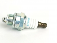Свеча зажигания NGK BPMR7A для двухтактных двигателей (00004007000)