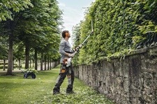 Кусторез садовый штанговый бензиновый STIHL HL 94 C-E (42432000024)